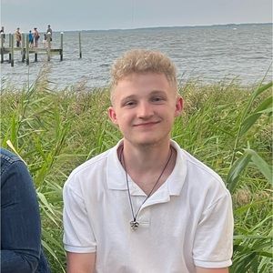 Meet your Posher, Dylan